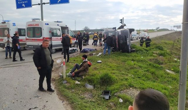 Tekirdağ'da tır yolcu minibüsüne çarptı: 5 ölü, 10 yaralı