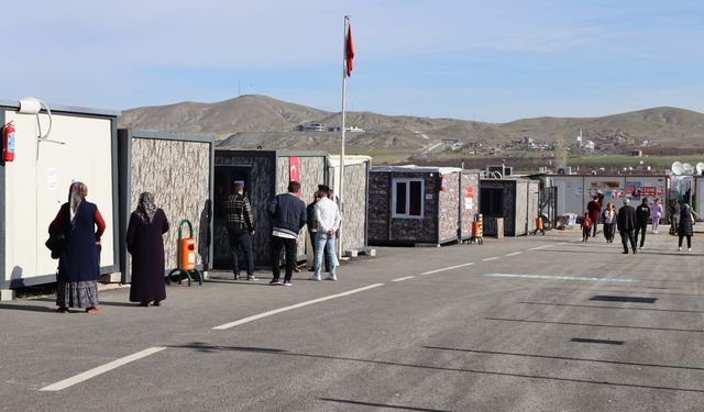 Malatya, seçime konteynerde gitti!