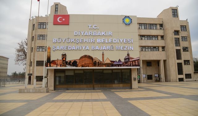 Diyarbakır Büyükşehir Belediyesi kayyumu 267 kilo çerez almış