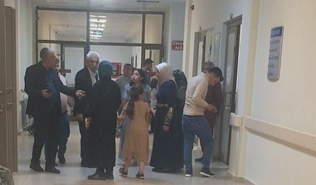 Düğünde gelin ile damat tarafı kavga etti: 5 yaralı