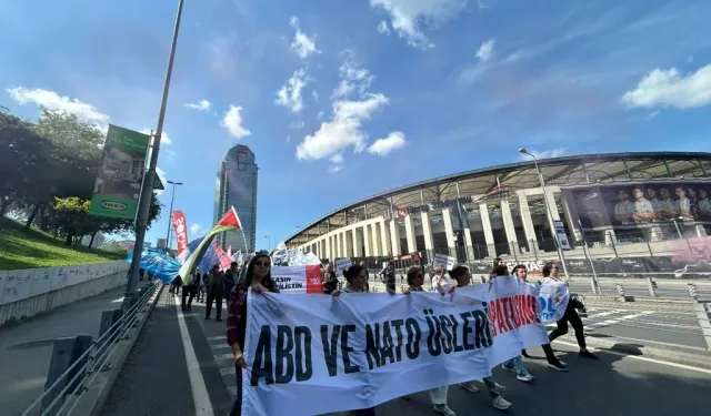 SOL Parti’den İstanbul’da bağımsızlık yürüyüşü: Yaşasın tam bağımsız Türkiye!