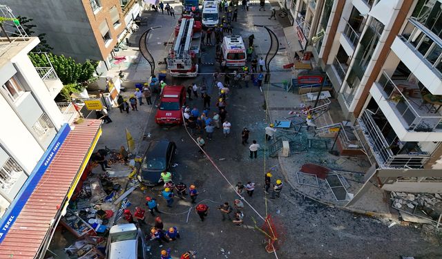 İzmir'de bir iş yerinde patlama: 5 ölü, 57 yaralı