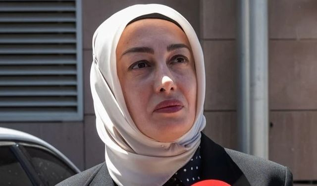 Ayşe Ateş: Topyekün sergilenen kumpas tiyatrosu