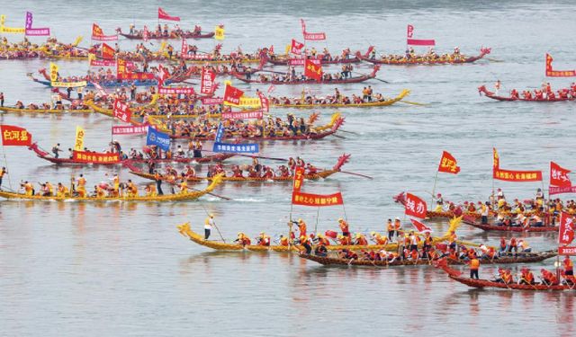 Çin'de Ejderha Kayığı Festivali: 110 milyon seyahat