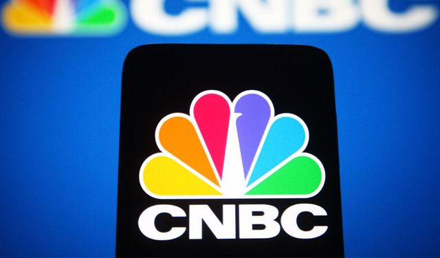 2015'te Türkiye'den çekilen CNBC-e, bugün yayın hayatına tekrar başladı