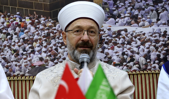 Diyanet Başkanı Erbaş'tan 'kaçak hacı' iddialarına yanıt: Bazı kesimler bildiğini okuyor