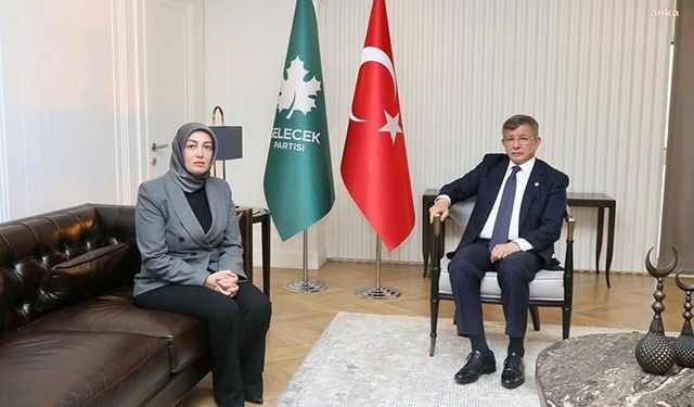 Ayşe Ateş, Ahmet Davutoğlu’nu ziyaret etti