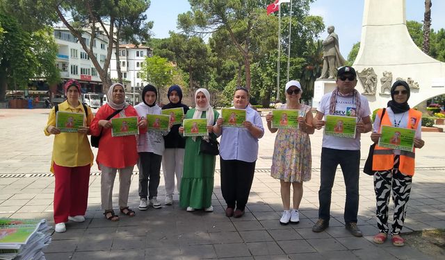 Sağlık bakanının istifasını istediler