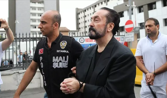 Adnan Oktar'a verilen 8 bin 658 yıl hapis cezası onandı