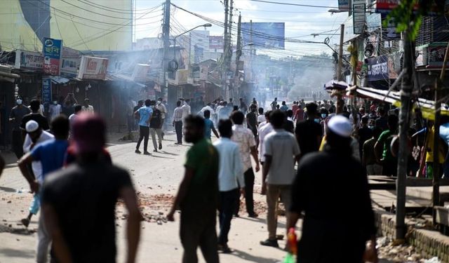 Bangladeş'te "kamuda kontenjan" kararı protestolarında 75 kişi öldü