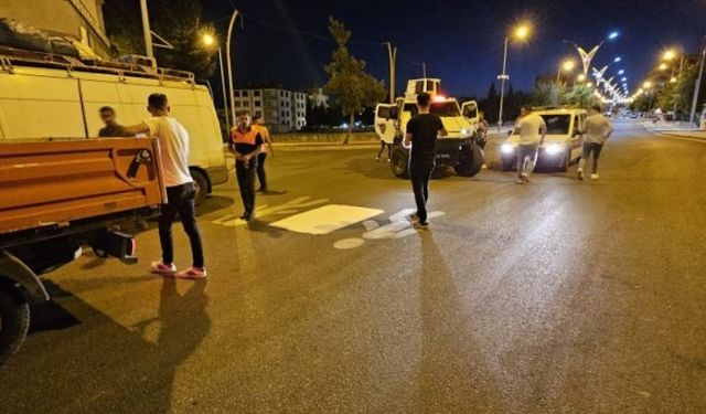 Mardin Dargeçit’te Kürtçe trafik uyarıları polis eşliğinde silindi