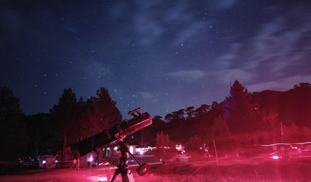 Gökyüzüne tutulanlar Sandras Dağı’nda