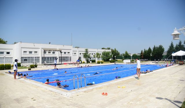 Yunusemre'de Muradiye havuzu hafta sonları halka açık olacak