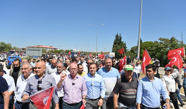 Ahmet Akın: Üreten çiftçimizin daima yanındayız