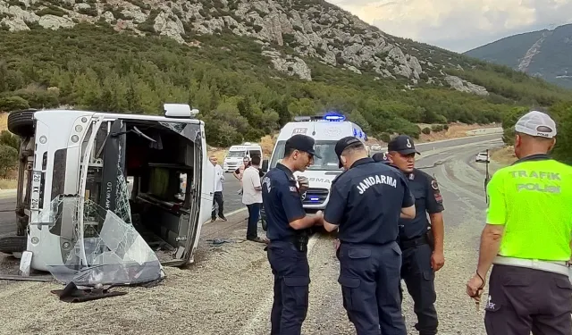 Denizli'de kaza: 1 ölü, 25 yaralı