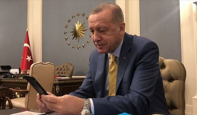 Erdoğan erişime engellenen Instagram'dan hikaye paylaştı: "Hayırlı Cumalar"