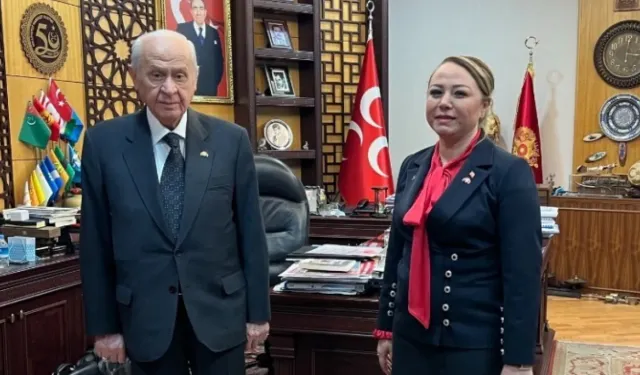 MHP’de istifa depremi: Bahçeli’ye sadakatimi bildiriyorum