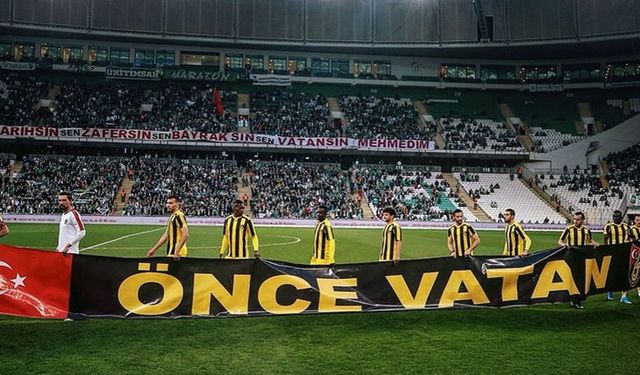 AKP'li Miroğlu’ndan Amedspor maçında ‘önce vatan’ pankartı açılmasına tepki