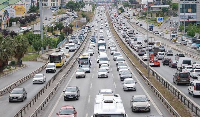 İstanbul'da bugün bazı yollar trafiğe kapalı