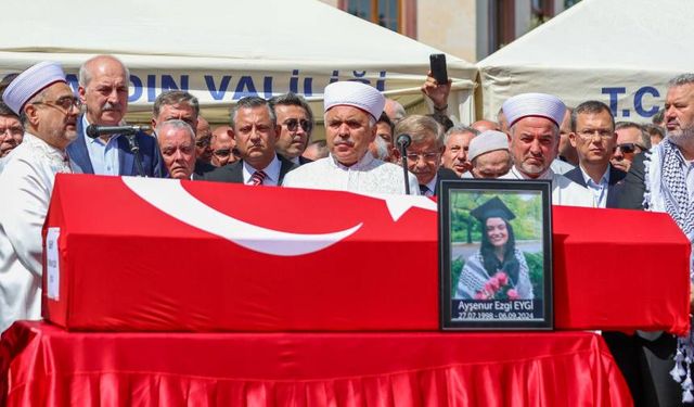 İsrail'in katlettiği Ayşenur Ezgi Eygi son yolculuğuna uğurlandı