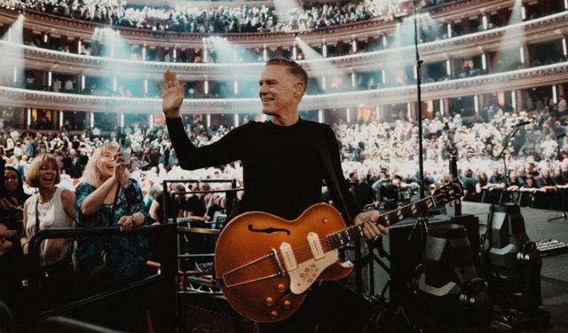 Bryan Adams, İstanbul'a geliyor: Konser öncesi iki yeni şarkı duyurdu