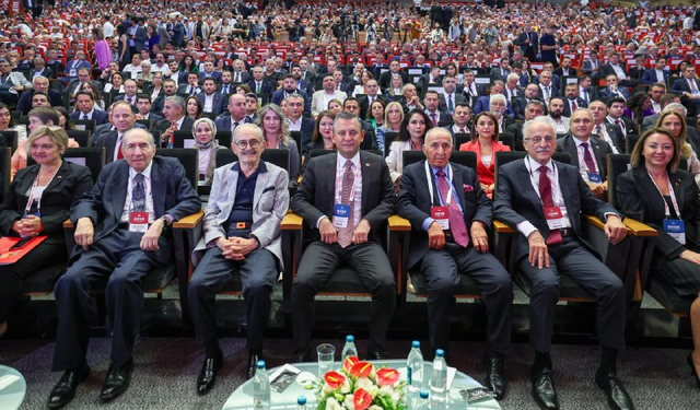 CHP'nin İkinci Yüzyıl Değişim Kurultayı’na Avrupa’dan kutlama mesajları