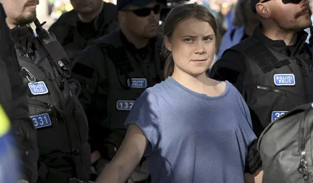 İklim aktivisti Greta Thunberg, Gazze eyleminde gözaltına alındı