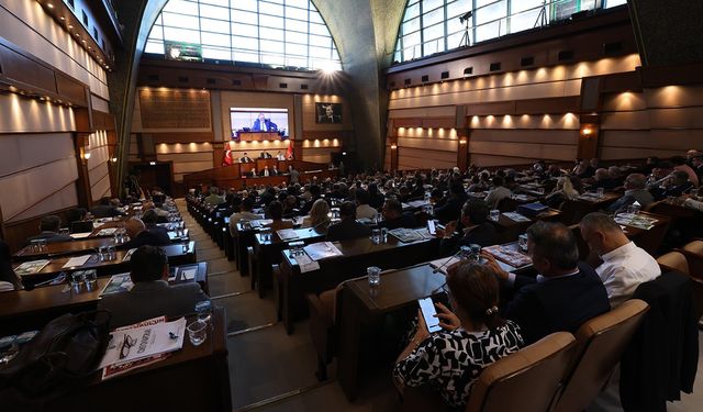 AKP bedelsiz tahsis etmişti, İBB Beyoğlu’ndaki binayı geri aldı