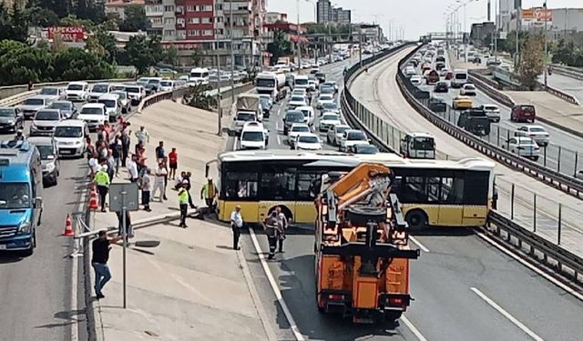 Avcılar'da otobüs kazası: D-100 kara yolu trafiğe kapatıldı