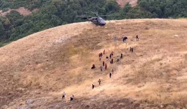 Dersim'de askeri araç şarampole devrildi 4 asker hayatını kaybetti