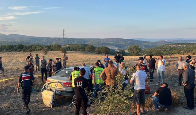 Sinop'ta iki otomobil çarpıştı: 3 kişi hayatını kaybetti