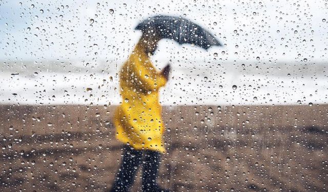 Meteoroloji’den İstanbul dahil birçok kent için sağanak uyarısı