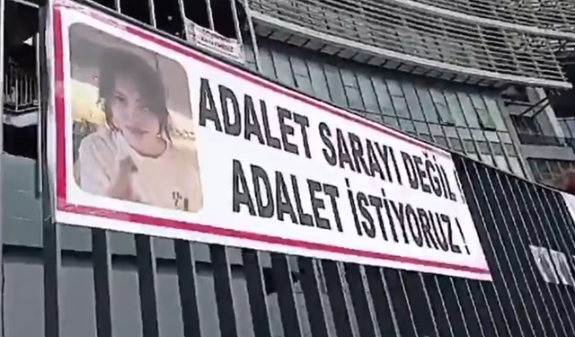 Ayşenur Halil'in öldürülmesi öğrencisi olduğu İstanbul Medipol Üniversitesi'nde protesto edildi