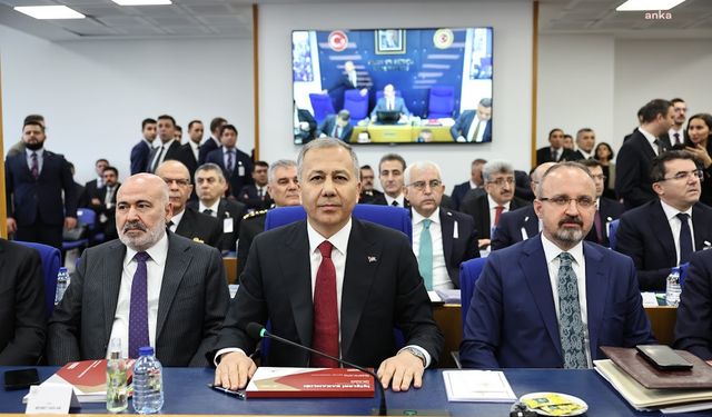 Ali Yerlikaya öldürülen kadınları suçladı: 32 hanımefendi ikazımıza uymadı, kapıya adam gelince içeri almış