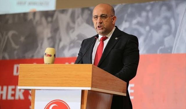 MHP Muğla İl Başkanı Oğuz Akarfırat istifa etti