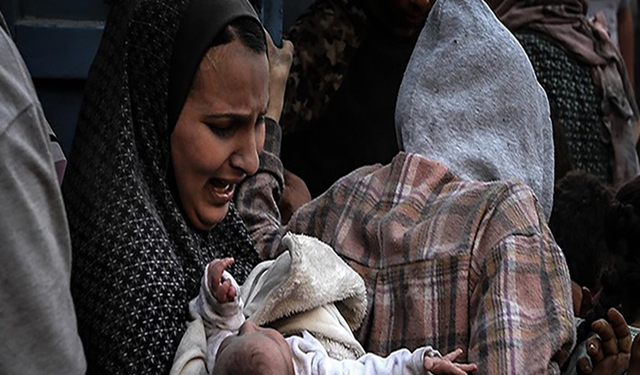 Gazze Şeridi'nde son bir haftada donarak ölen bebeklerin sayısı 6'ya yükseldi