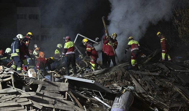 Göçük altında kalan son kişinin cansız bedenine ulaşıldı