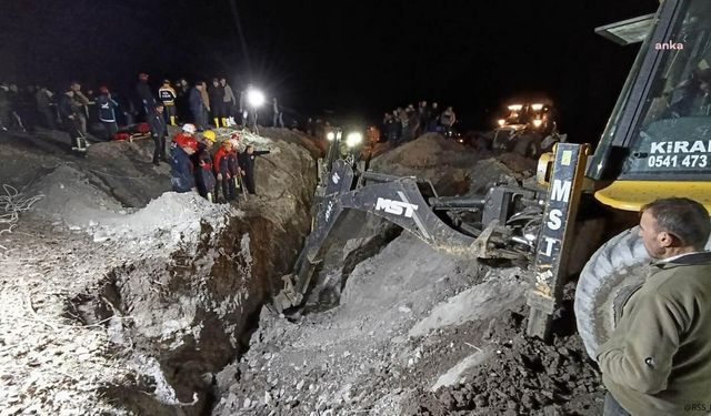 Amasya'da göçük altında kalan 2 işçi hayatını kaybetti