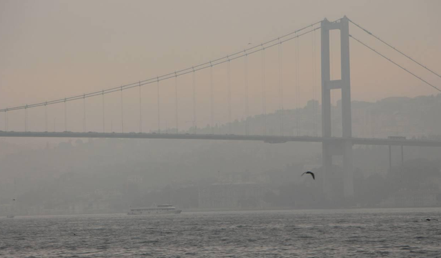 İstanbul Boğazı'nda gemi trafiği çift yönlü kapatıldı