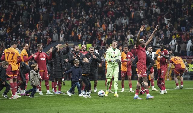 Lider Galatasaray, Bodrum FK'yi 2-0'la geçti