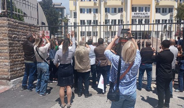 Okul müdürüne öfke dinmiyor!