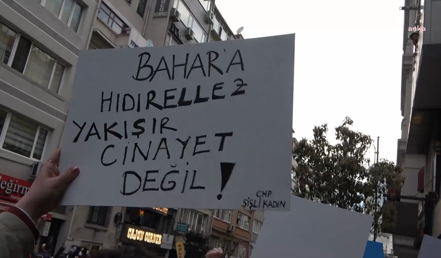 Kadınlar Bahar Aksu için Şişli'de