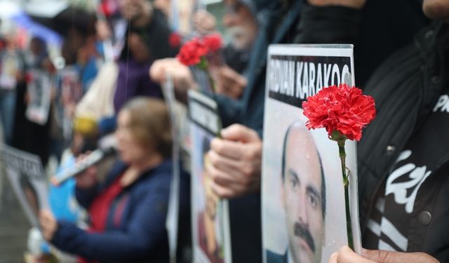 Cumartesi Anneleri, bu haftaki eylemi "17-31 Mayıs Kayıplar Haftası" temasıyla gerçekleştirdi