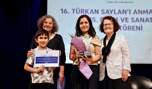 Türkan Saylan'ın ölüm yıl dönümünde adına düzenlenen ödüller sahiplerine verildi