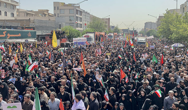İran, protestolarda hayatını kaybedenlerin isimlerini açıkladı