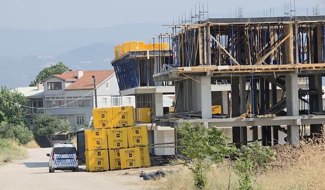 Bursa'da iş cinayeti: İnşaattan düşen işçi hayatını kaybetti