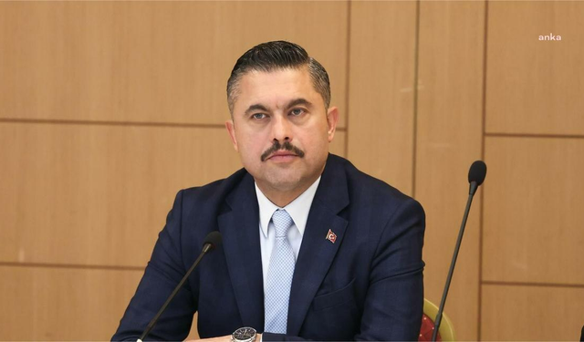 Özgür Kabadayı: Sizin çocuğunuz, başı dik, onurlu bir şekilde kendi memleketine hizmet etmeye devam edecektir