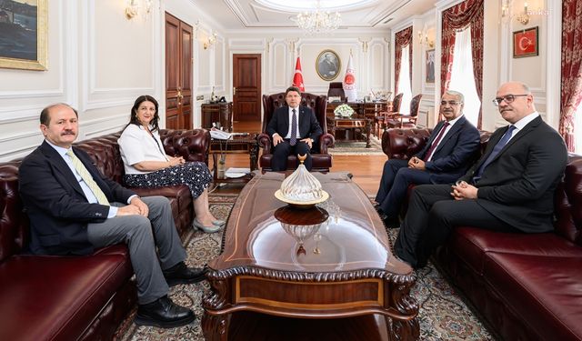 Buldan: Bakan Tunç, sürecin hukuki ve yasal zeminde yürümesi için görev üstleneceğini ifade etti