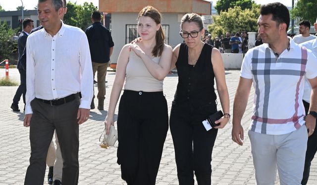 Nurcan Zeyrek: Kızım Nehir girdiği Üniversite sınavlarından istediği puanı kazandı. Babası gibi Mimar olacak