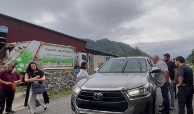 Çağlayan Vadisi'nde Fındıklı Belediye Başkanı ve Fındıklı halkı izinsiz maden araması yapmak isteyen şirketi kovdu